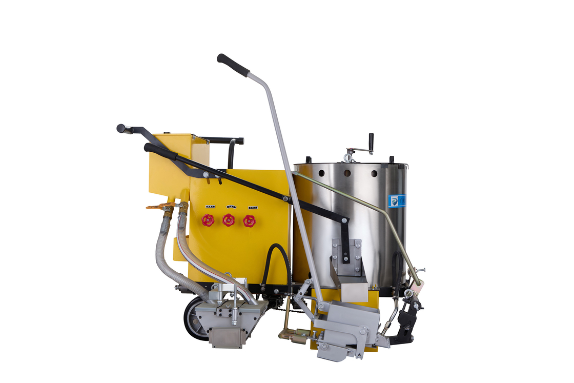 Bead Distribution And Durable Thermoplastic Spray Road Marking Machine 10 - 45cm Width